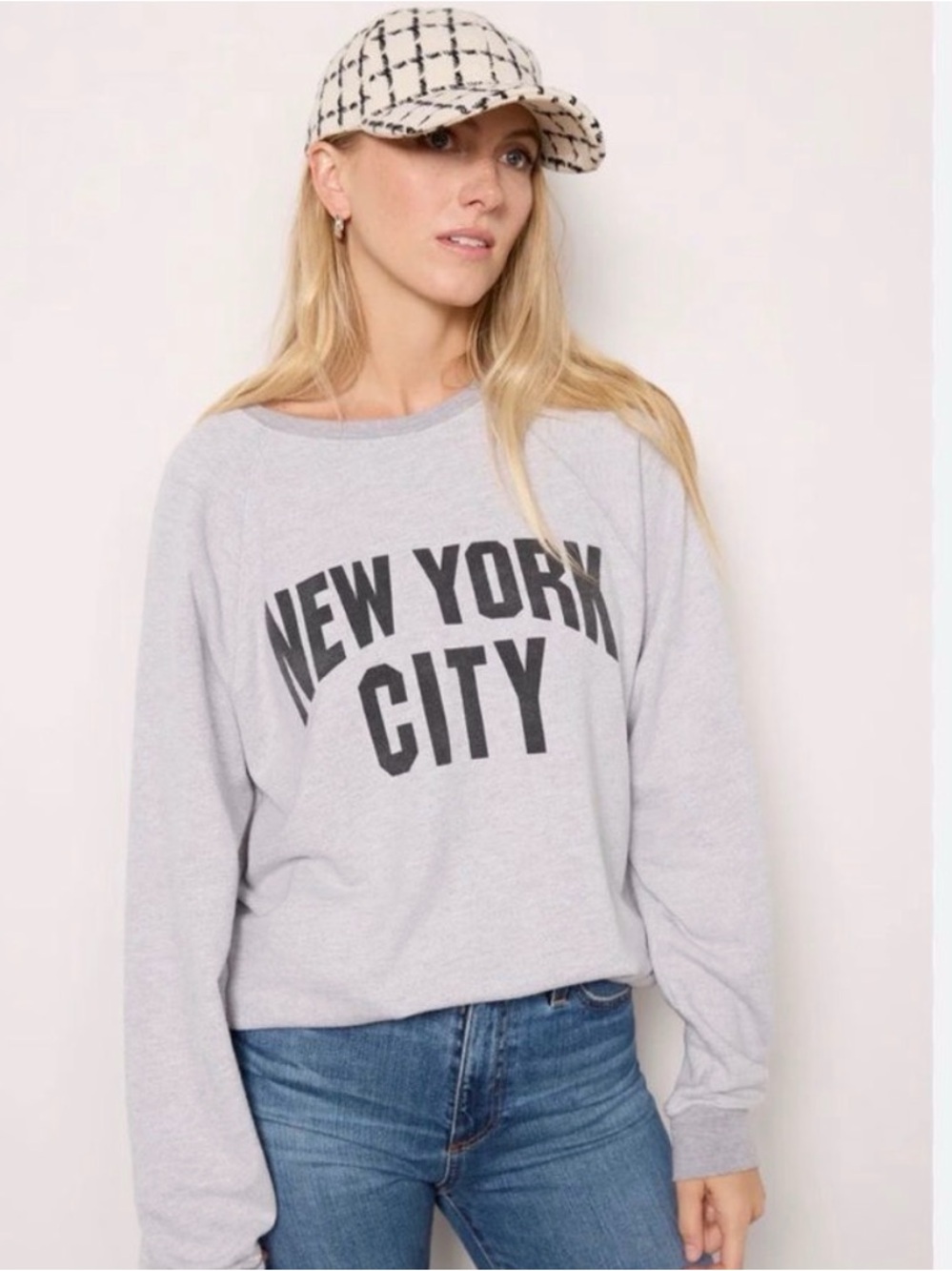 Retro brand Women’s Gray New York City Crewneck Sweatshirt. Size Small. NWOT. - Picture 2 of 6